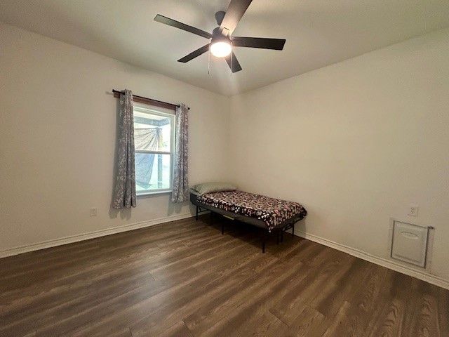 727 E Liberty, Mexia, TX 76667