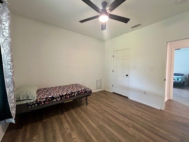 727 E Liberty, Mexia, TX 76667