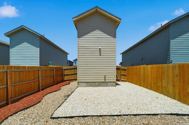 4966 Daisy Blossom, Converse, TX 78109