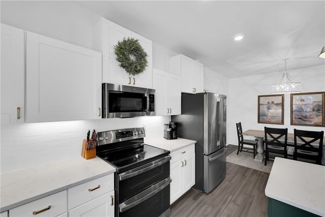 10109 Bordeaux Road, Rogers, AR 72758