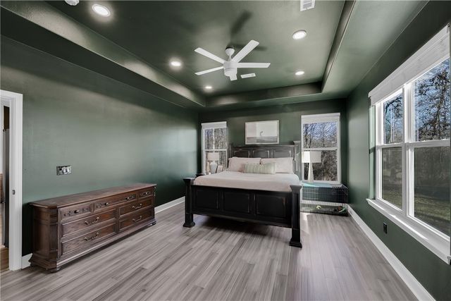 10109 Bordeaux Road, Rogers, AR 72758