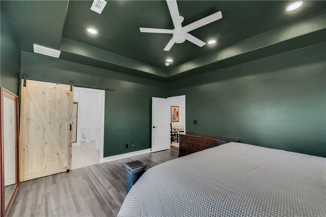 10109 Bordeaux Road, Rogers, AR 72758