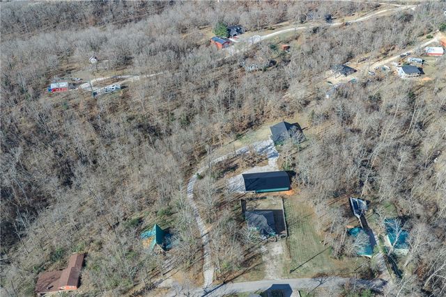 10109 Bordeaux Road, Rogers, AR 72758