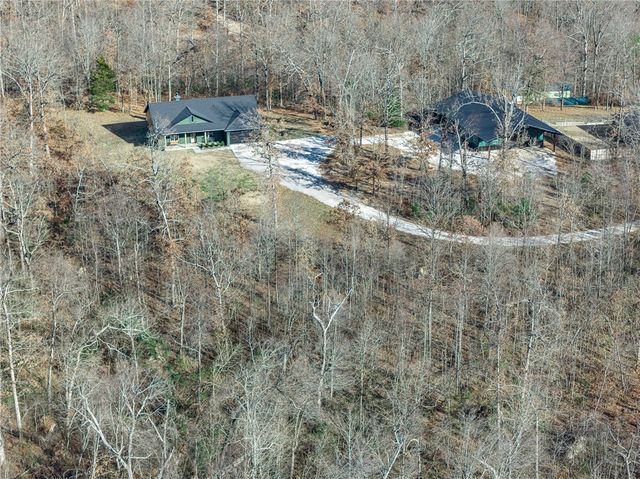 10109 Bordeaux Road, Rogers, AR 72758