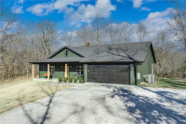 10109 Bordeaux Road, Rogers, AR 72758