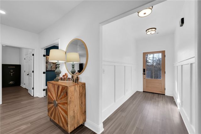 10109 Bordeaux Road, Rogers, AR 72758