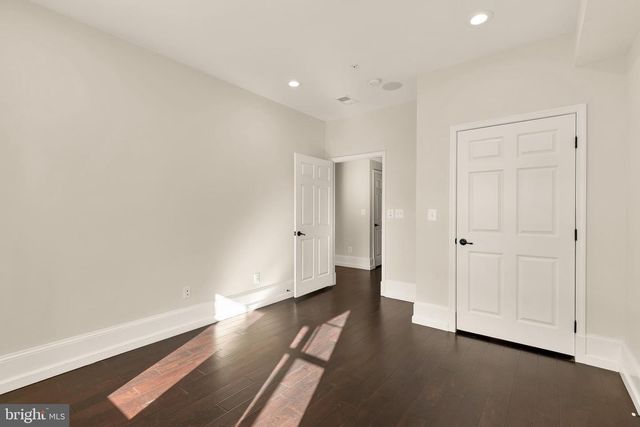1609 LEVIS ST NE, Washington, DC 20002
