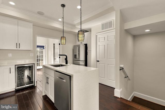 1609 LEVIS ST NE, Washington, DC 20002