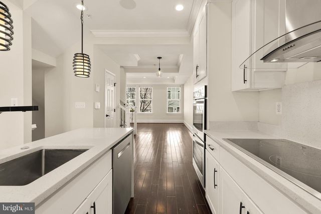 1609 LEVIS ST NE, Washington, DC 20002