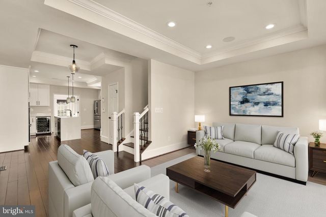 1609 LEVIS ST NE, Washington, DC 20002