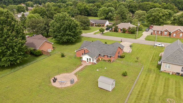 509 Tims Way Dr, Lebanon, TN 37087