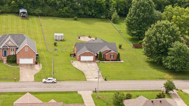 509 Tims Way Dr, Lebanon, TN 37087
