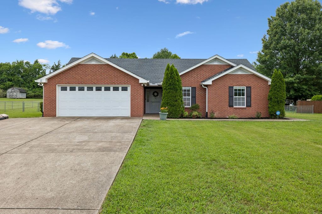 509 Tims Way Dr, Lebanon, TN 37087