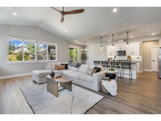 10114 Ne 136TH Ave, Vancouver, WA 98682