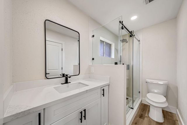 3807 Teakwood Drive, La Porte, TX 77571