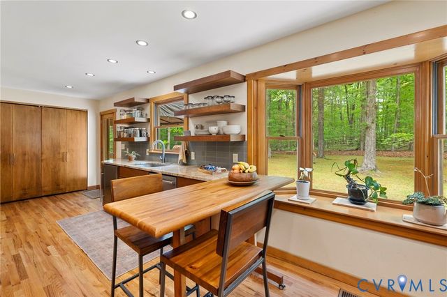 3172 Three Bridge Rd, Powhatan, VA 23139