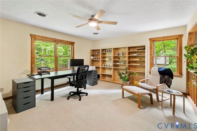 3172 Three Bridge Rd, Powhatan, VA 23139