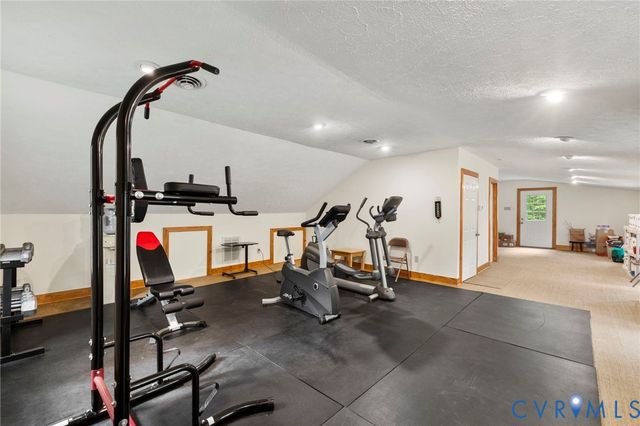 3172 Three Bridge Rd, Powhatan, VA 23139