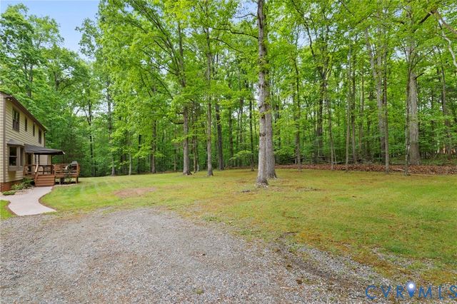 3172 Three Bridge Rd, Powhatan, VA 23139