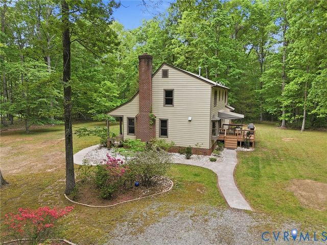3172 Three Bridge Rd, Powhatan, VA 23139