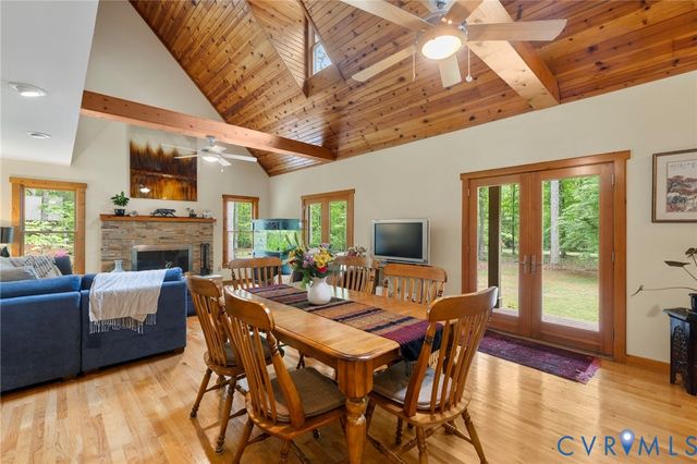 3172 Three Bridge Rd, Powhatan, VA 23139
