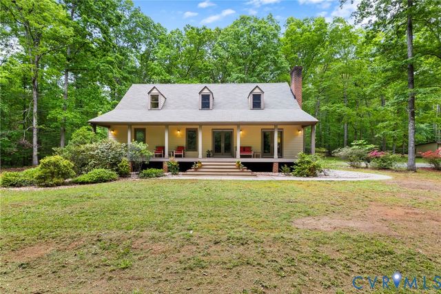 3172 Three Bridge Rd, Powhatan, VA 23139