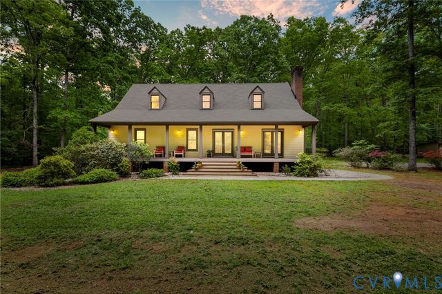 3172 Three Bridge Rd, Powhatan, VA 23139