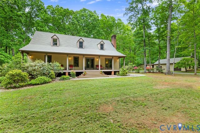 3172 Three Bridge Rd, Powhatan, VA 23139