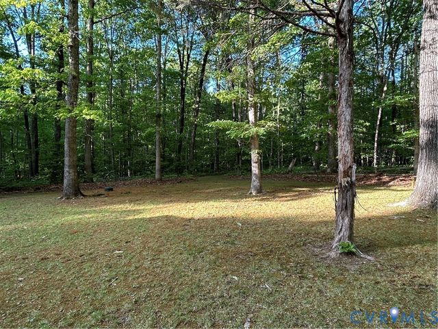 3172 Three Bridge Rd, Powhatan, VA 23139