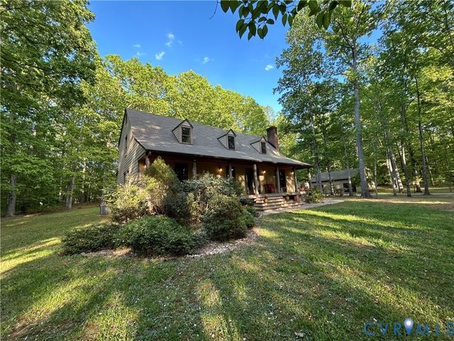 3172 Three Bridge Rd, Powhatan, VA 23139