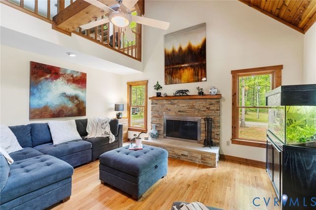 3172 Three Bridge Rd, Powhatan, VA 23139