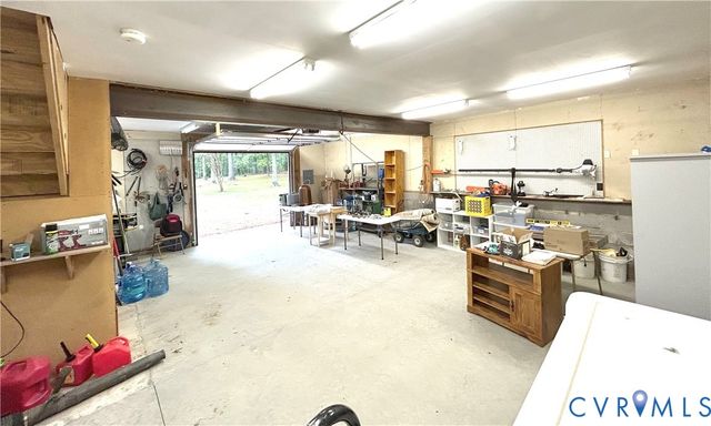 3172 Three Bridge Rd, Powhatan, VA 23139