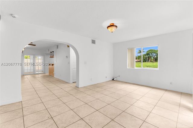 1455 NW 80th Ave J, Margate, FL 33063