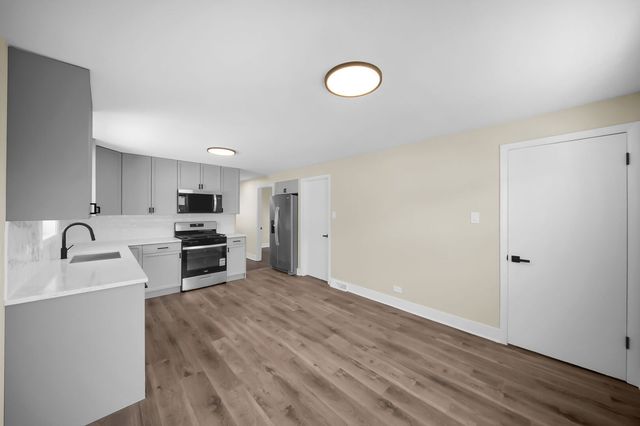 12750 S Aberdeen Street, Calumet Park, IL 60827