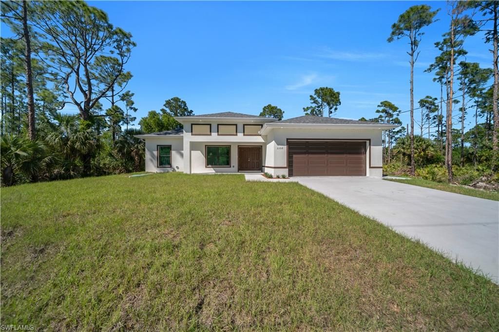 1904 E 11th ST, Lehigh Acres, FL 33936