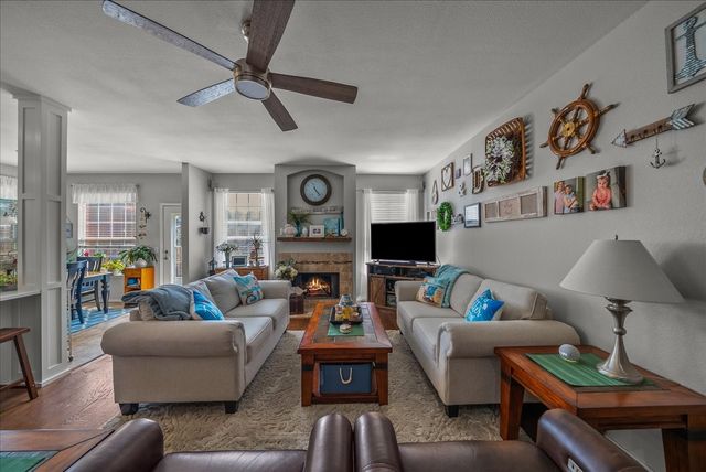 2602 Wandering Oak Drive, Corinth, TX 76208