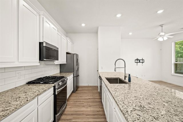 575 Dry Fork Lane, Conroe, TX 77304