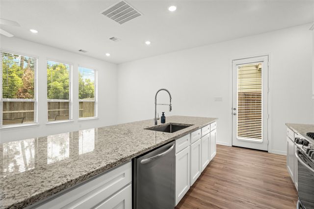 575 Dry Fork Lane, Conroe, TX 77304