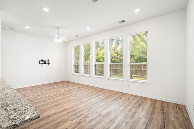 575 Dry Fork Lane, Conroe, TX 77304