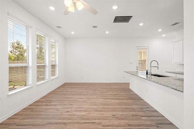 575 Dry Fork Lane, Conroe, TX 77304