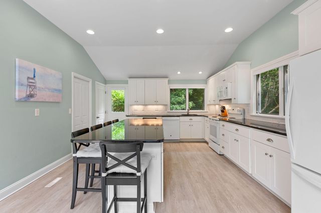 75 Monument Road, Orleans, MA 02653