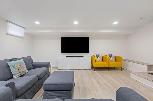 75 Monument Road, Orleans, MA 02653