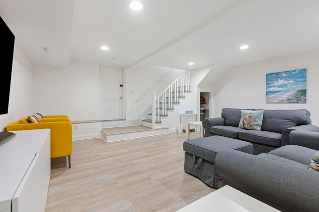 75 Monument Road, Orleans, MA 02653