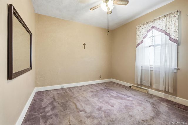 215 Demorest Avenue, Staten Island, NY 10314