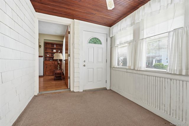 215 Demorest Avenue, Staten Island, NY 10314