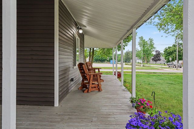 210 S Adams Street, Pleasant, MI 48858