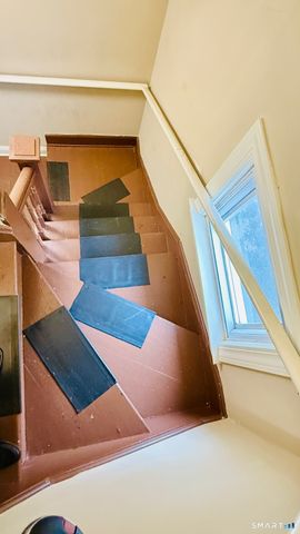 252 Villa Avenue, Fairfield, CT 06825