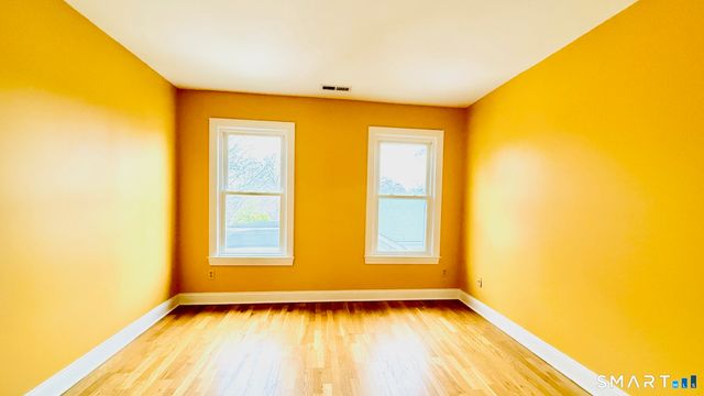 252 Villa Avenue, Fairfield, CT 06825