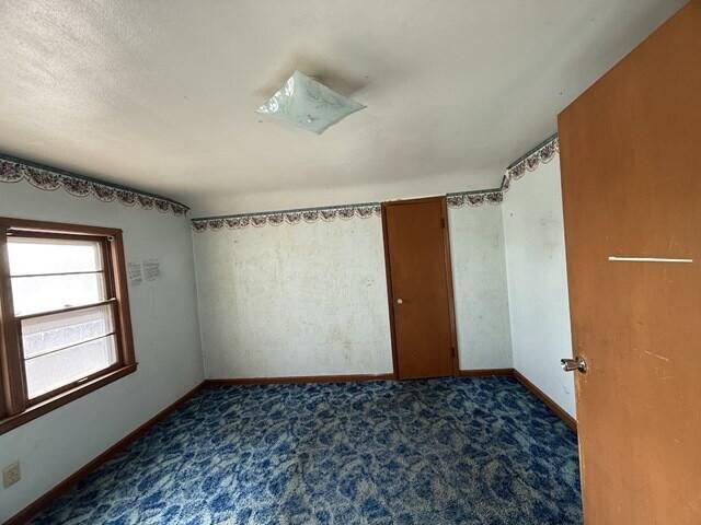 7518 W Medford AVENUE, Milwaukee, WI 53218