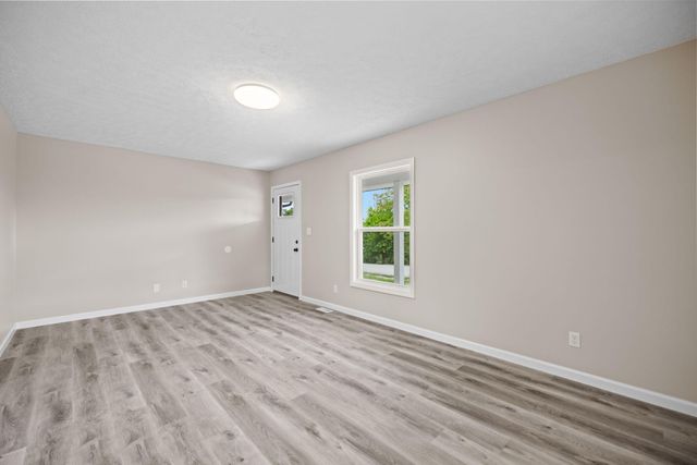 160 Mays Subdivision Road, Beattyville, KY 41311